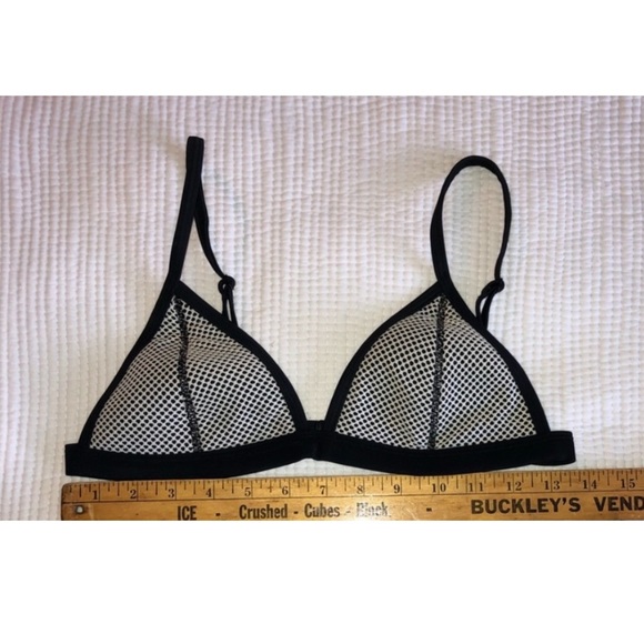 Triangl White Black Penny Wanderlust Mesh
Neoprene Bikini Top - Picture 3 of 6
